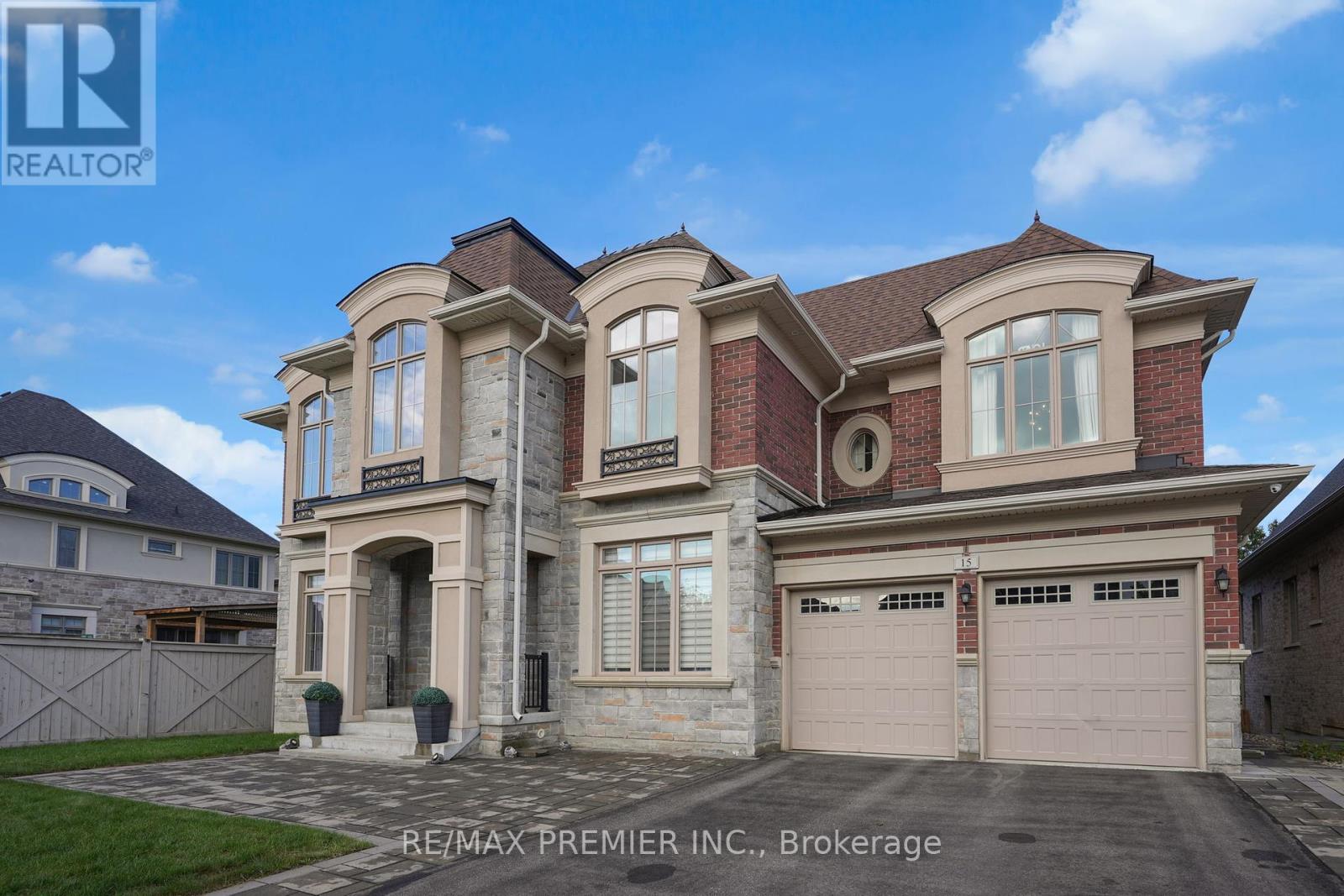 15 Peter Glass Road, King, Ontario  L7B 0M7 - Photo 2 - N12429919