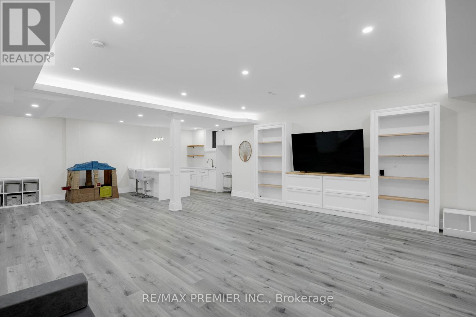 15 Peter Glass Road, King, Ontario  L7B 0M7 - Photo 37 - N12429919