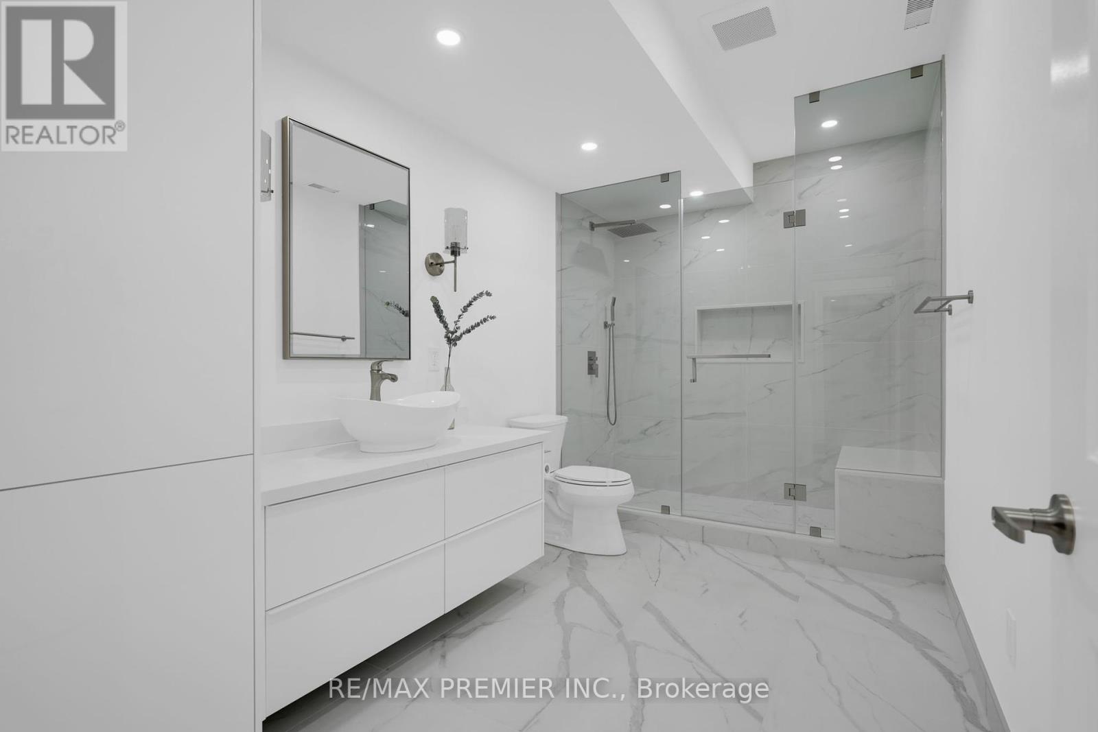 15 Peter Glass Road, King, Ontario  L7B 0M7 - Photo 44 - N12429919