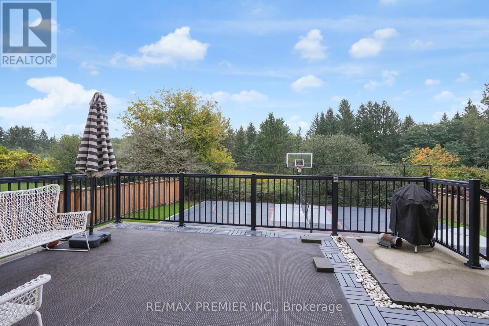 15 Peter Glass Road, King, Ontario  L7B 0M7 - Photo 46 - N12429919