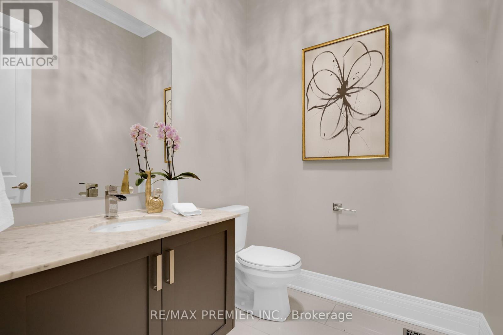 15 Peter Glass Road, King, Ontario  L7B 0M7 - Photo 7 - N12429919