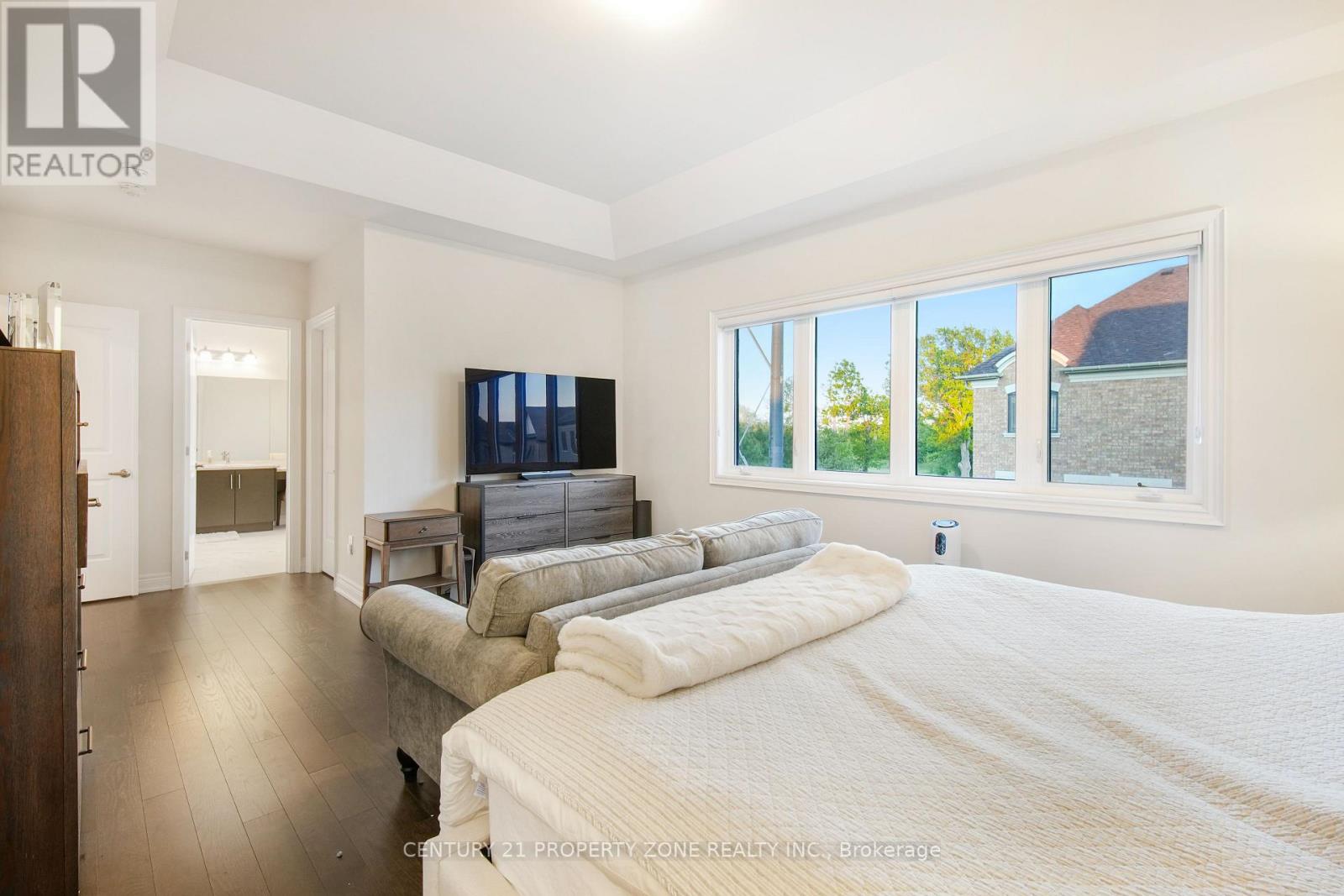 2406 Charles Cornwall Avenue, Oakville, Ontario  L6M 5M4 - Photo 26 - W12429924