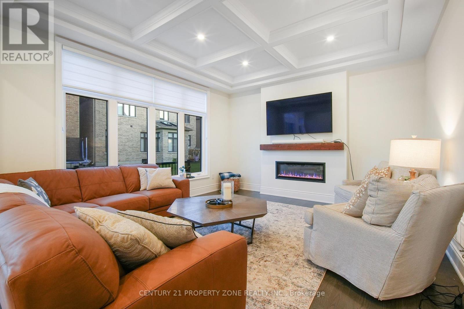 2406 Charles Cornwall Avenue, Oakville, Ontario  L6M 5M4 - Photo 9 - W12429924