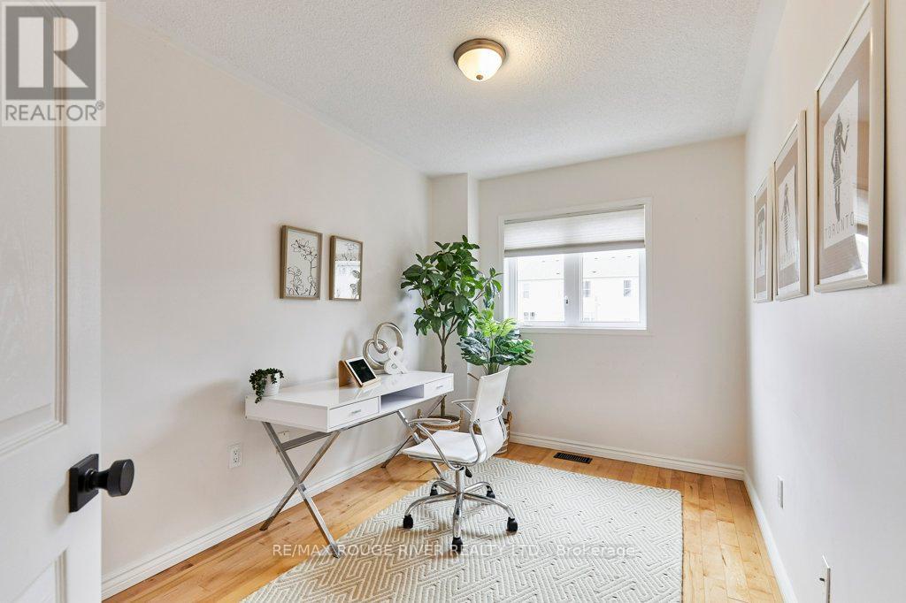 104 Roxton Road, Oakville, Ontario  L6H 6V4 - Photo 26 - W12429929