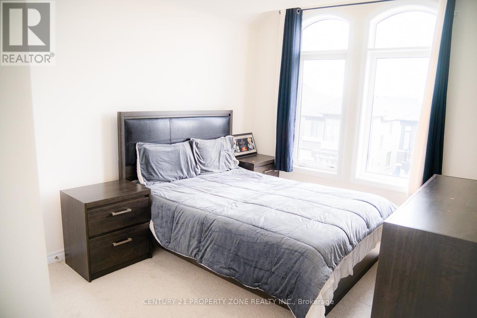 43 Camino Real Drive, Caledon, Ontario  L7C 1Z9 - Photo 11 - W12429931
