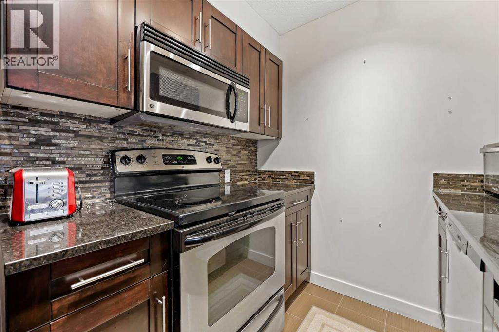 2212, 403 Mackenzie Way Sw, Airdrie, Alberta  T4B 3V7 - Photo 11 - A2257990