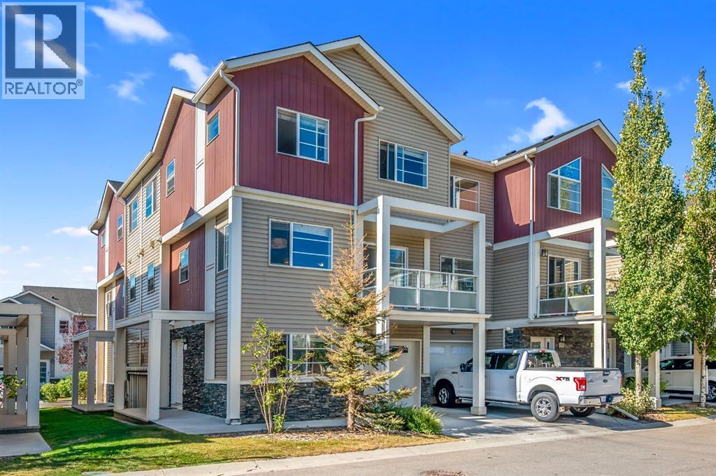 714 Redstone View NE, Calgary, Alberta