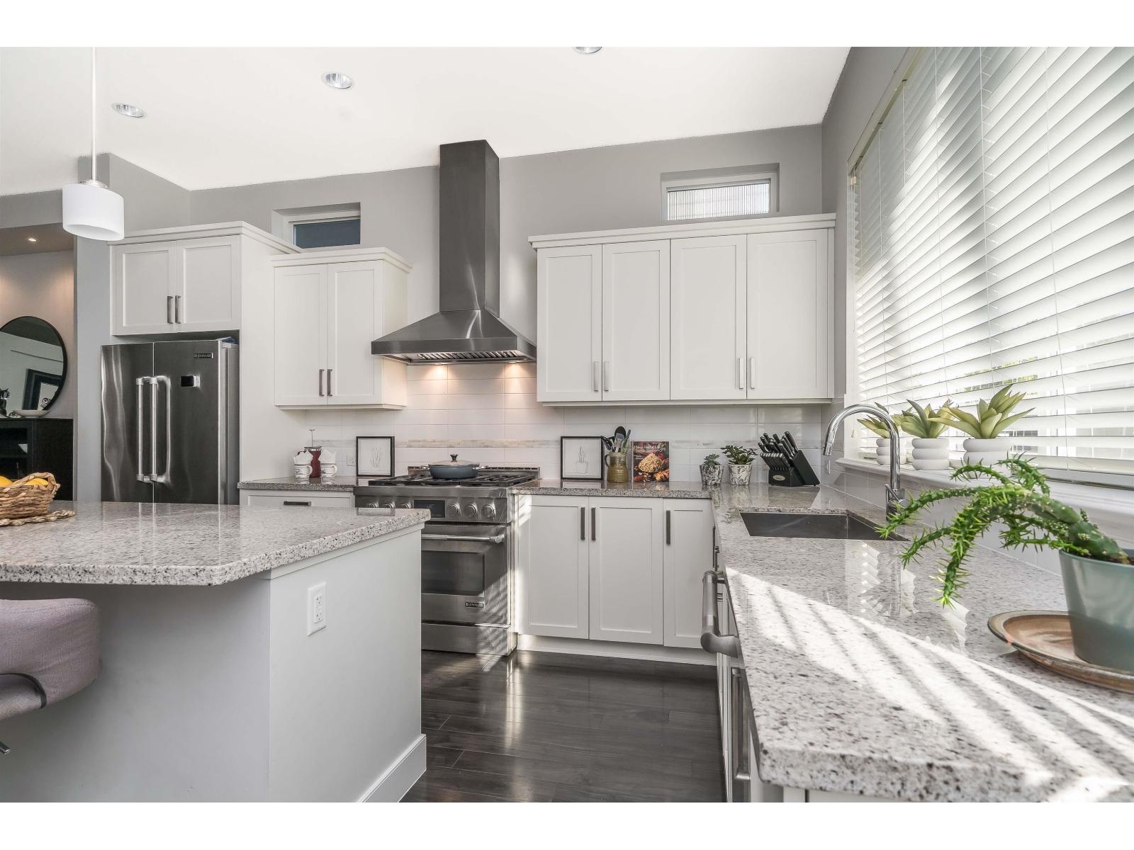 16772 23 Avenue, Surrey, British Columbia  V3Z 0M7 - Photo 10 - R3052575