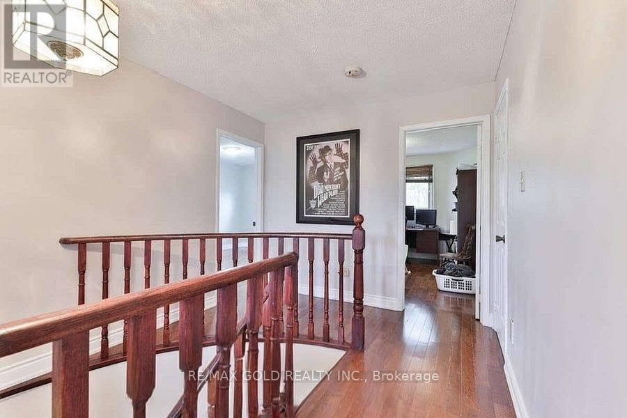 5275 Thornwood Drive, Mississauga, Ontario  L4Z 3J3 - Photo 25 - W12428495