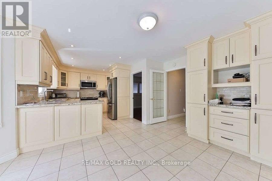5275 Thornwood Drive, Mississauga, Ontario  L4Z 3J3 - Photo 20 - W12428495