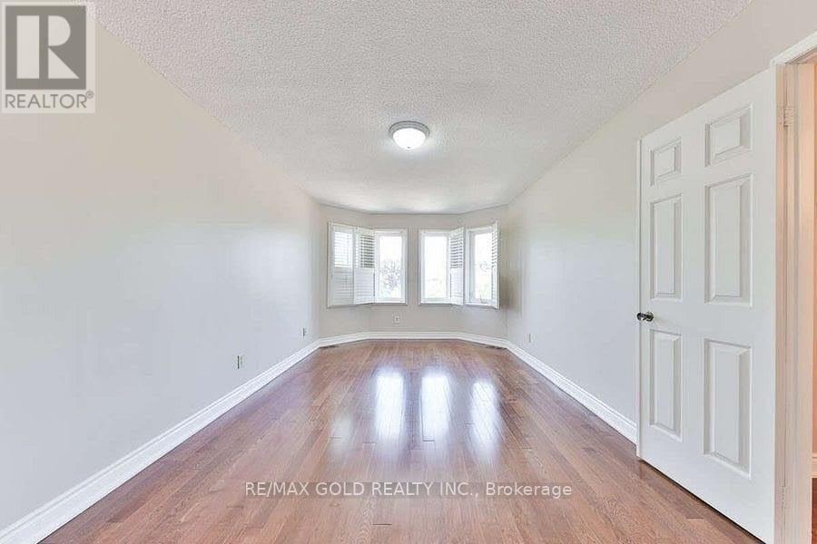 5275 Thornwood Drive, Mississauga, Ontario  L4Z 3J3 - Photo 28 - W12428495