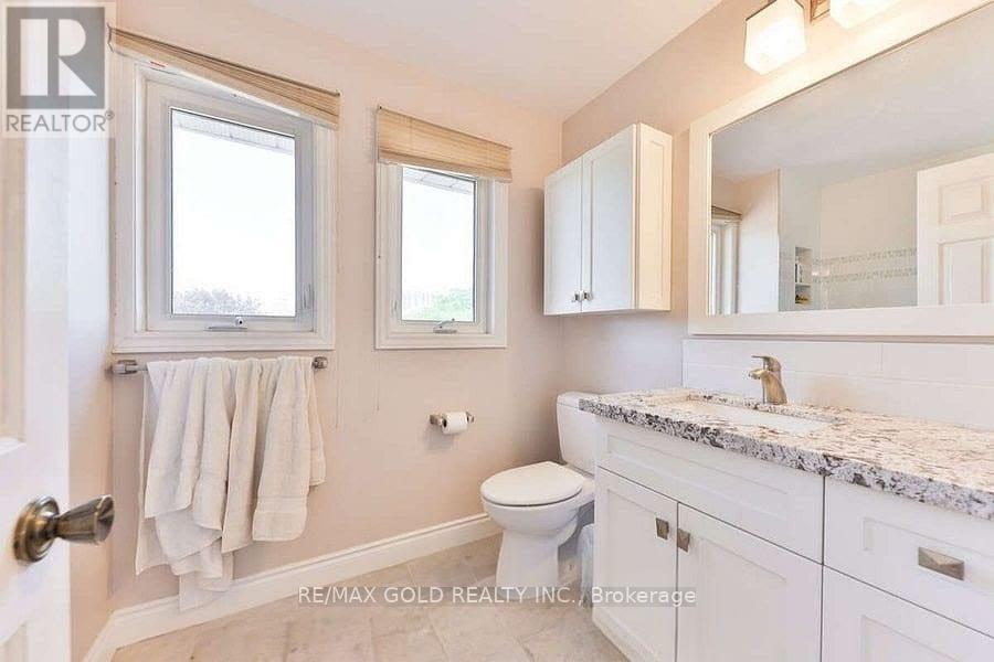 5275 Thornwood Drive, Mississauga, Ontario  L4Z 3J3 - Photo 34 - W12428495