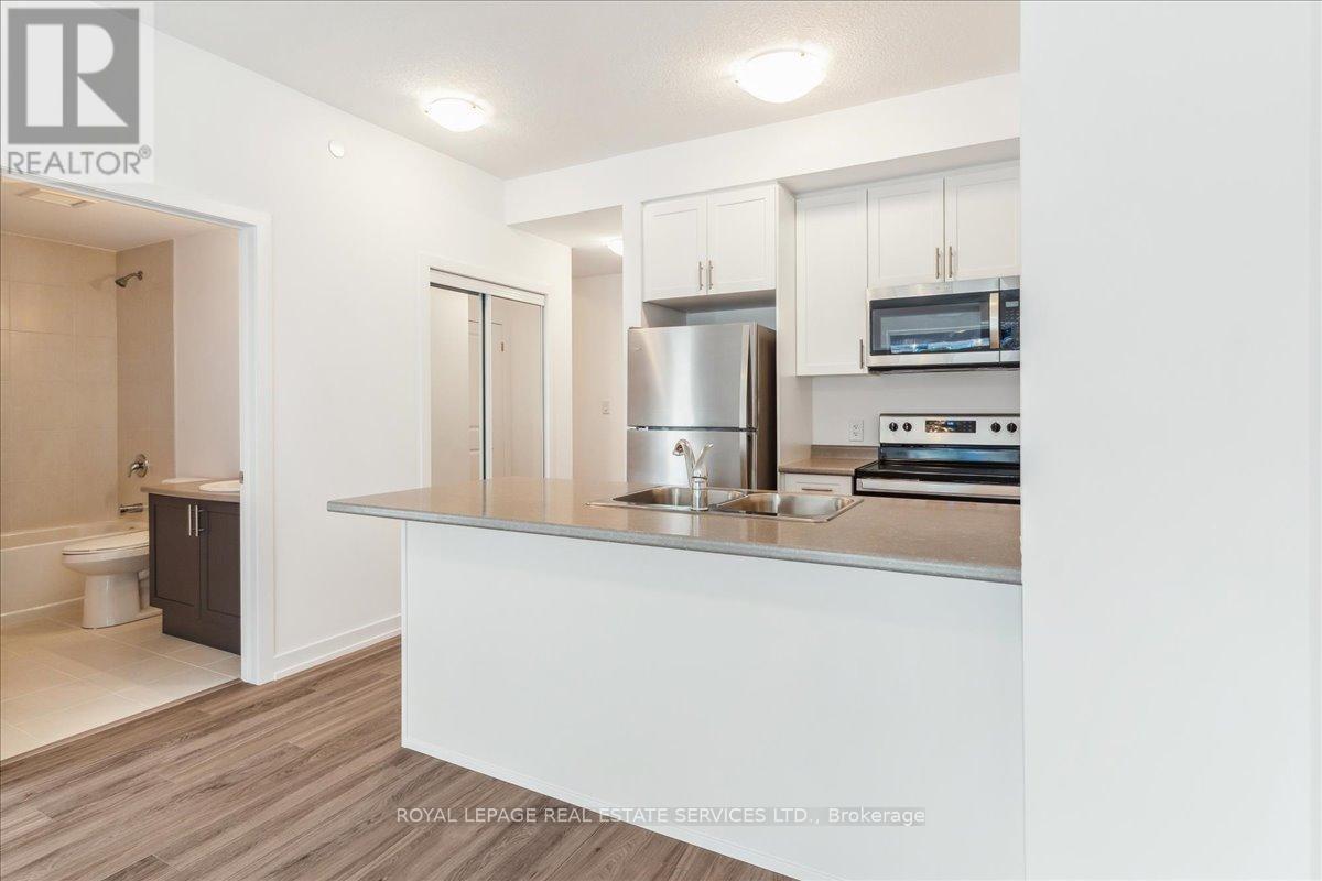423 - 460 Dundas Street E, Hamilton, Ontario  L8B 2A5 - Photo 12 - X12429882