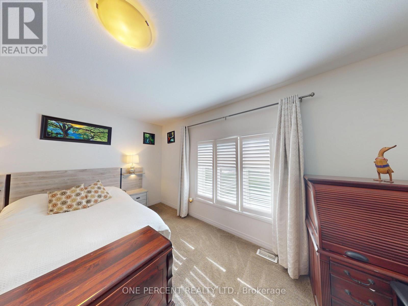 5064 Connor Drive, Lincoln, Ontario  L3J 0S1 - Photo 15 - X12429900
