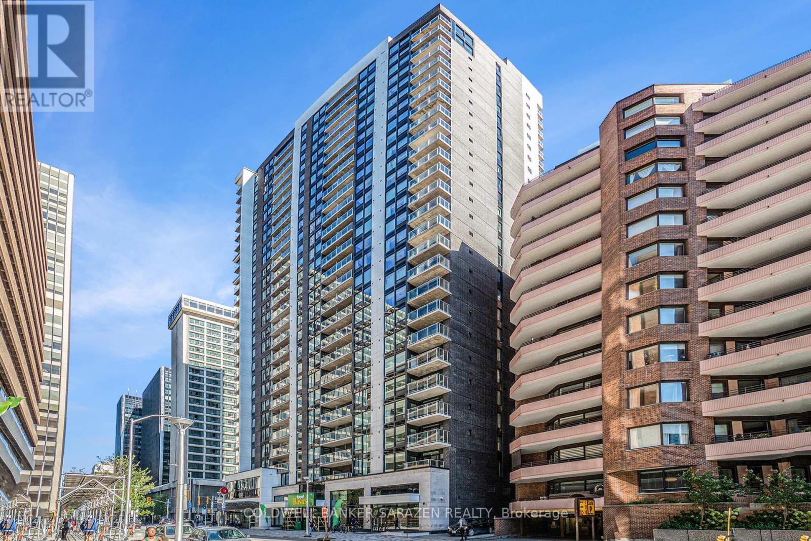 1902 - 340 Queen Street, Ottawa, Ontario  K1R 0G1 - Photo 2 - X12429939