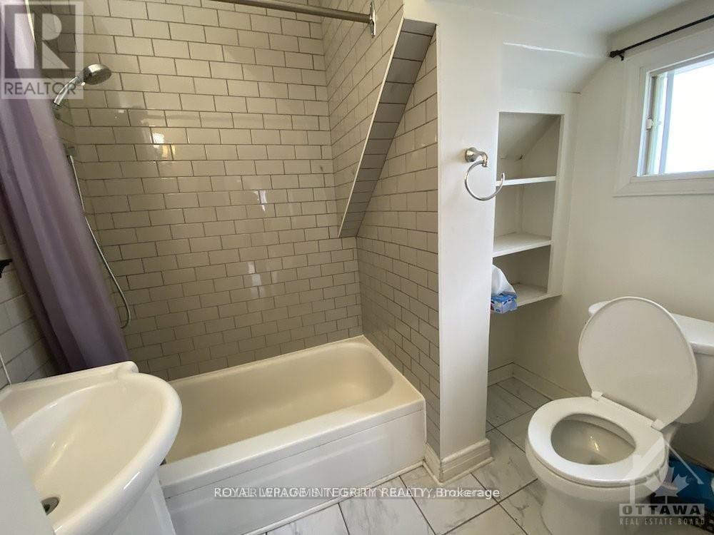 5 - 34 Mcarthur Avenue, Ottawa, Ontario  K1L 6R2 - Photo 10 - X12429945
