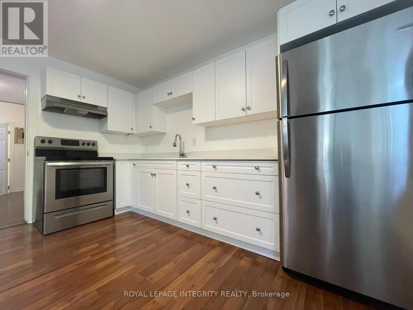 5 - 34 Mcarthur Avenue, Ottawa, Ontario  K1L 6R2 - Photo 4 - X12429945