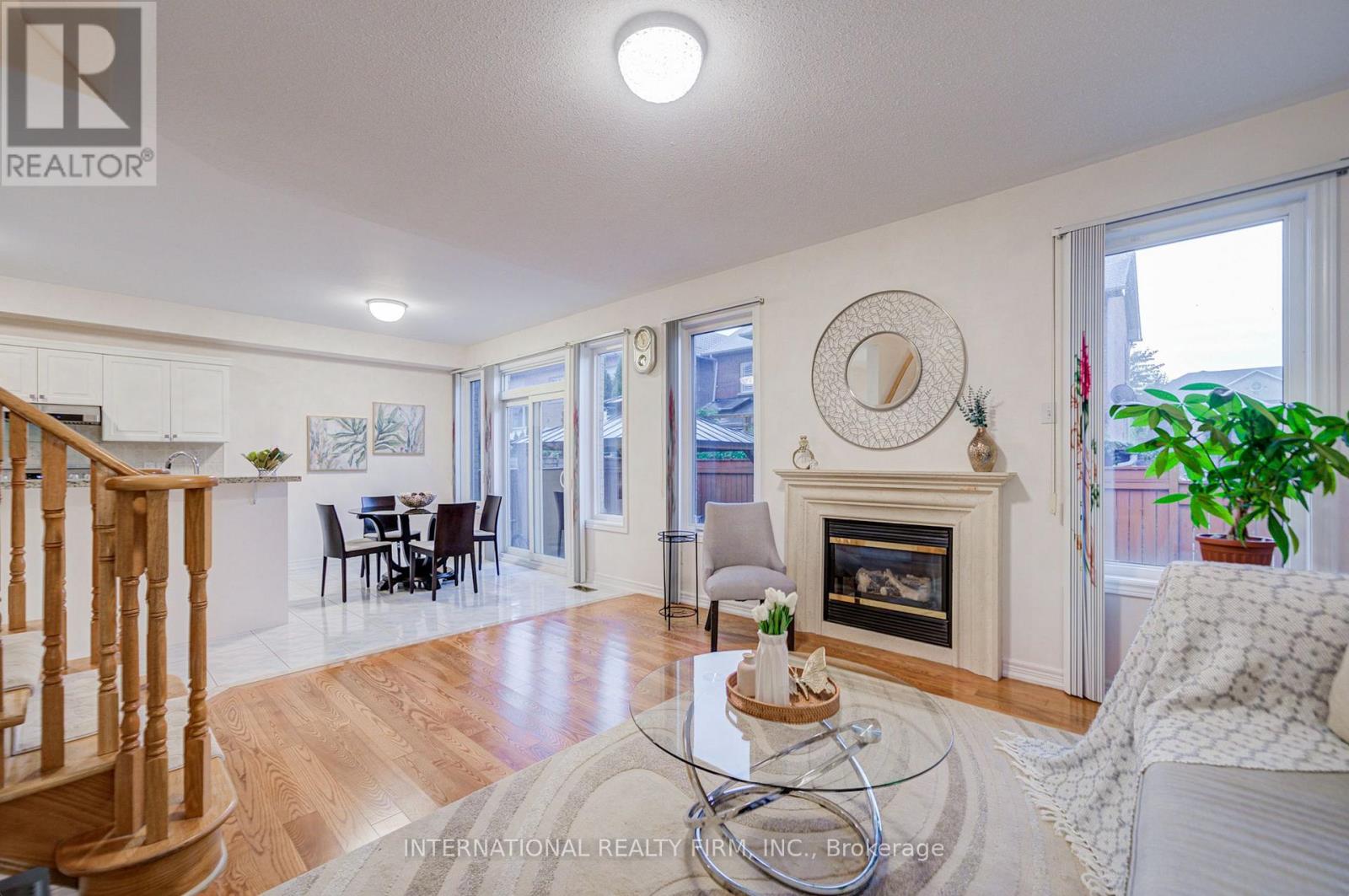 77 Saint James Avenue, Vaughan, Ontario  L4H 3E8 - Photo 20 - N12426359