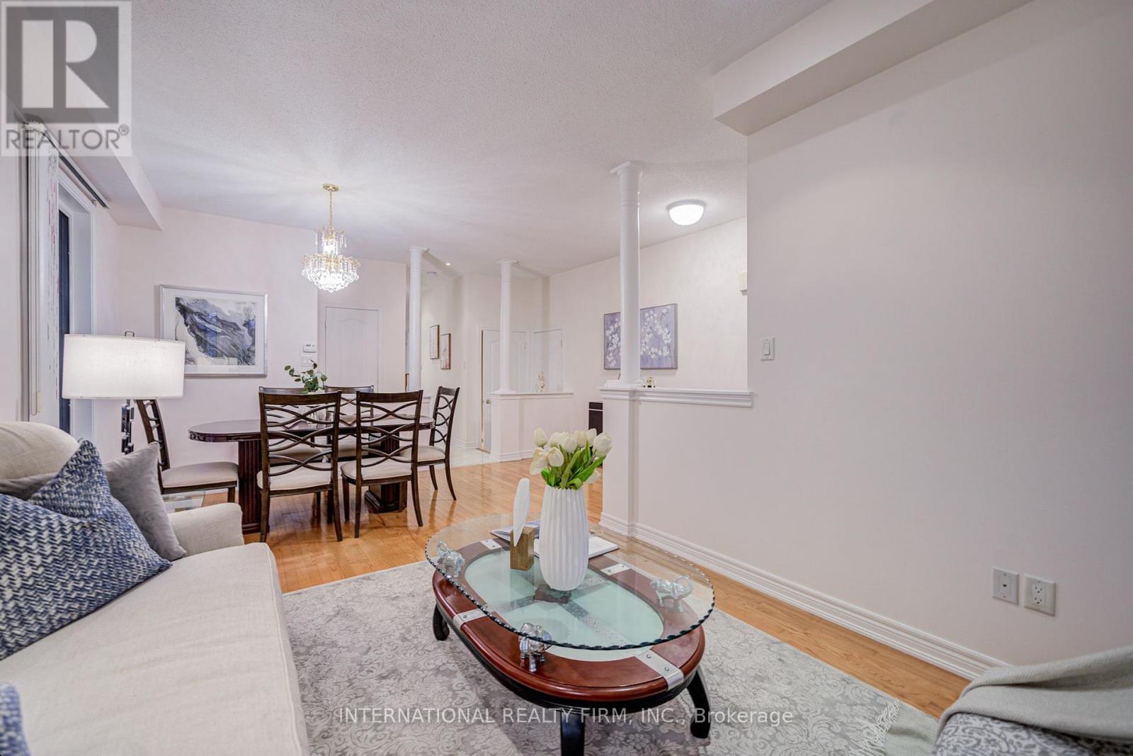 77 Saint James Avenue, Vaughan, Ontario  L4H 3E8 - Photo 14 - N12426359