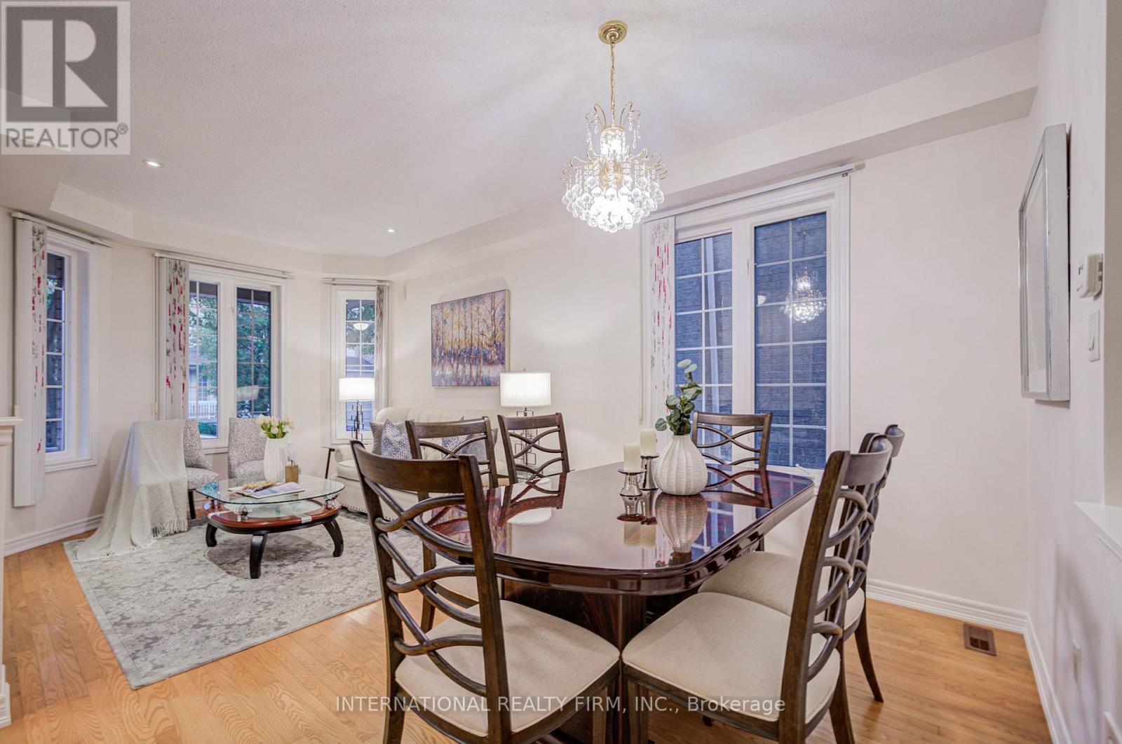 77 Saint James Avenue, Vaughan, Ontario  L4H 3E8 - Photo 7 - N12426359