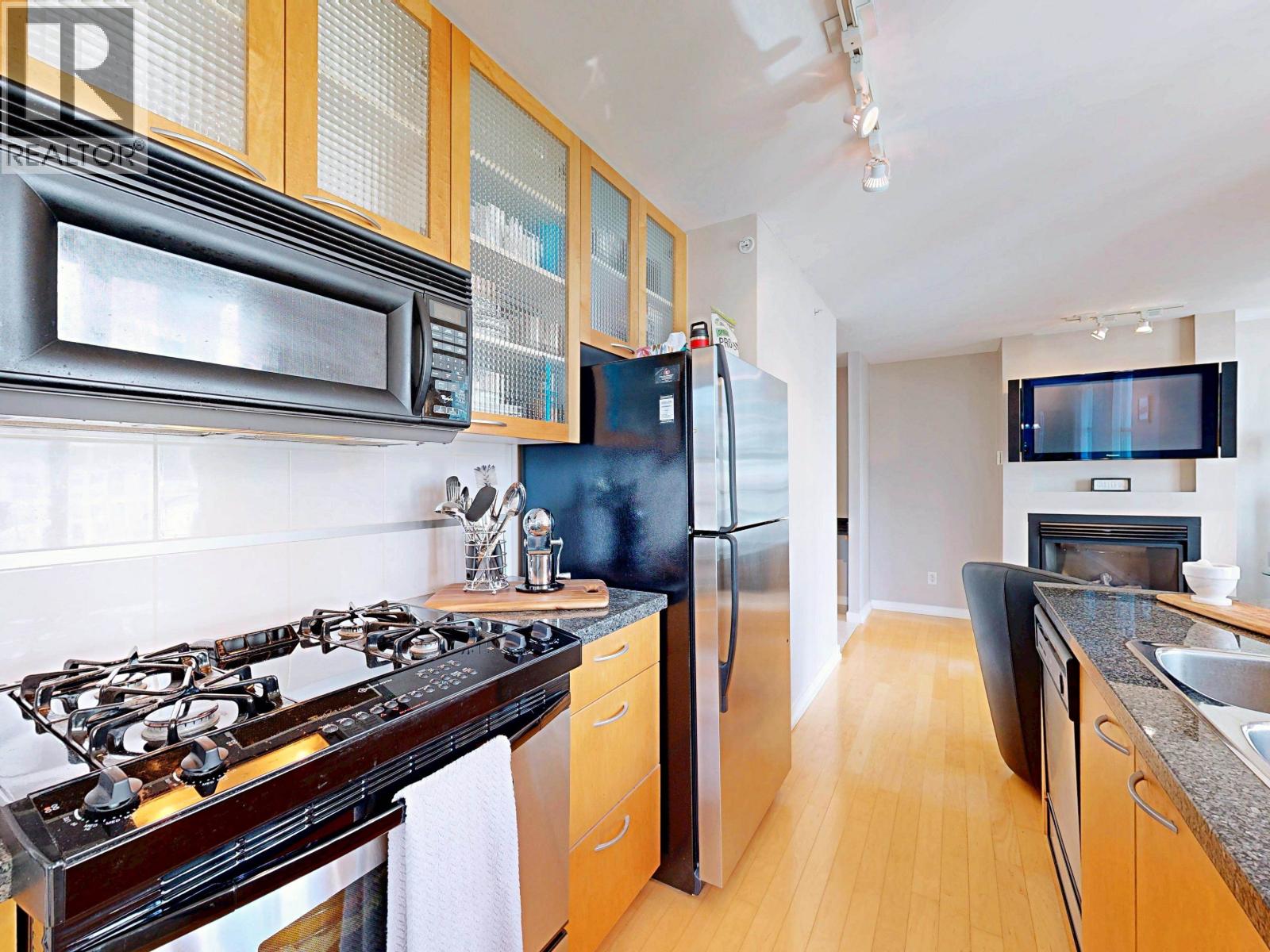 1003 969 Richards Street, Vancouver, British Columbia  V6B 1A8 - Photo 4 - R3052829