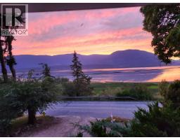 1430 Lakeshore Road NE, salmon arm, British Columbia