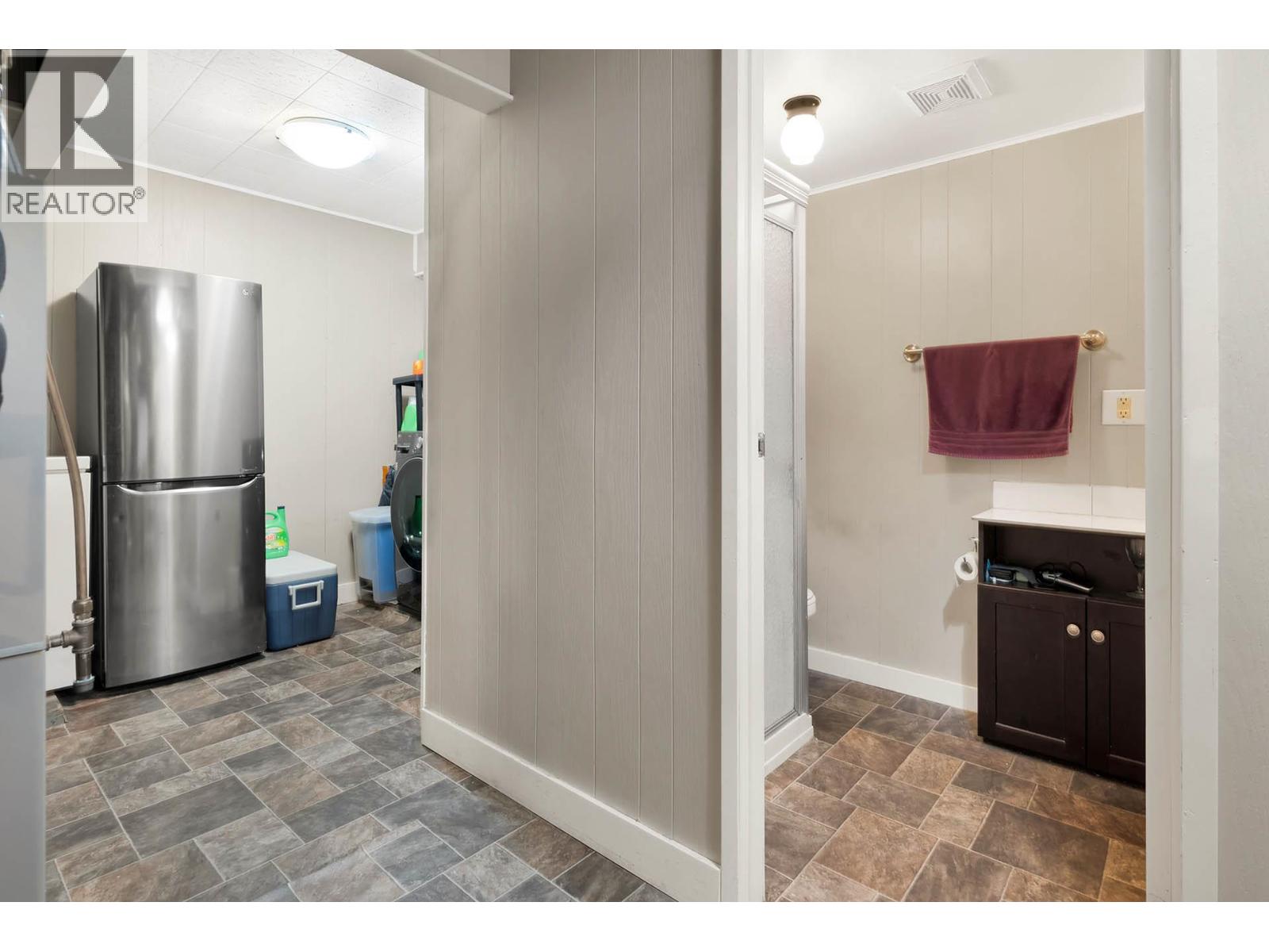 800 Valhalla Drive Unit# 102, Kamloops, British Columbia  V2B 1R8 - Photo 28 - 10364239