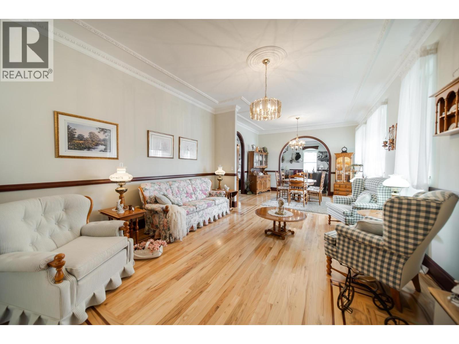 120 Wattsville Road, Cranbrook, British Columbia  V1C 5A4 - Photo 11 - 10364157