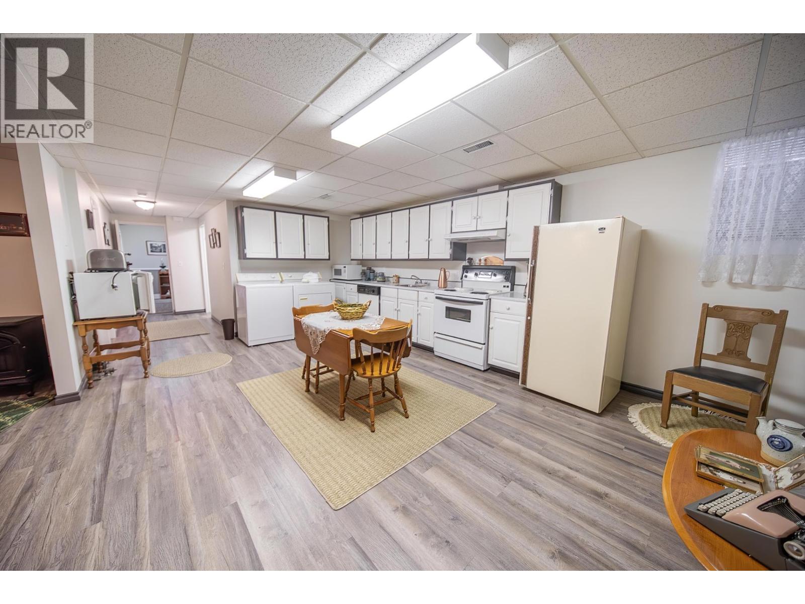 120 Wattsville Road, Cranbrook, British Columbia  V1C 5A4 - Photo 36 - 10364157