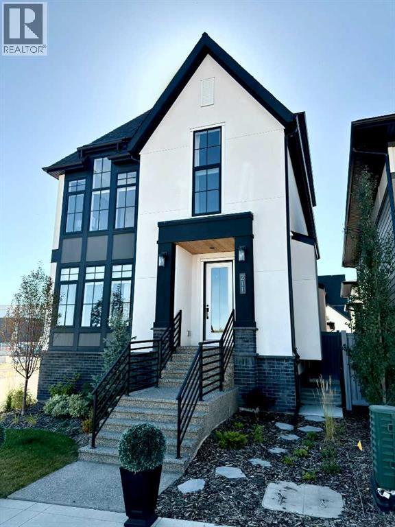 211 Calais Drive SW, Calgary, Alberta