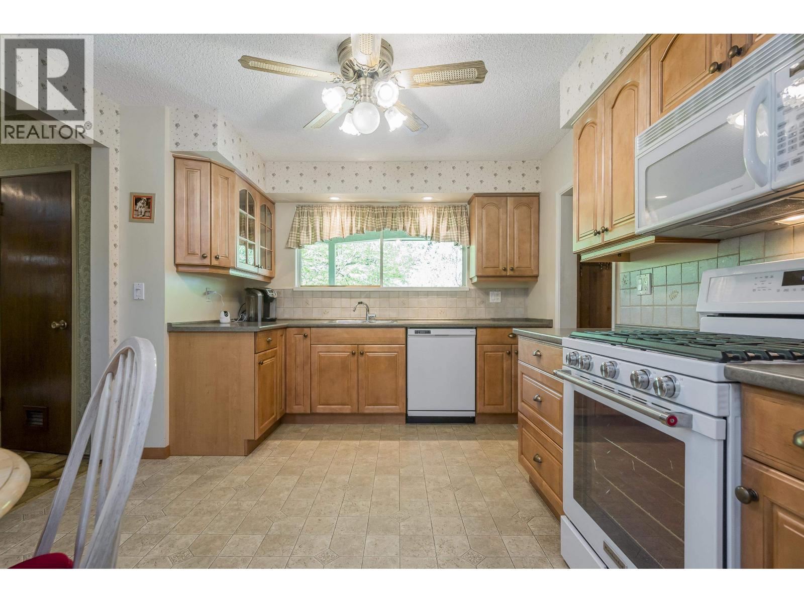 1168 Charland Avenue, Coquitlam, British Columbia  V3K 3L1 - Photo 7 - R3052833