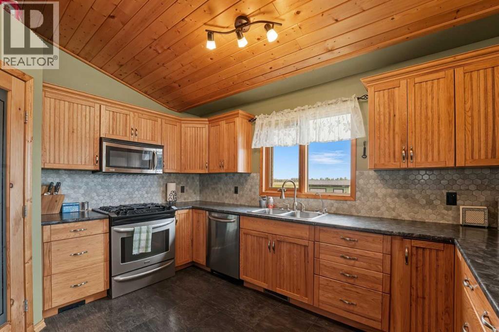 374037 Range Road 6-0, Rural Clearwater County, Alberta  T4T 2A2 - Photo 14 - A2260079