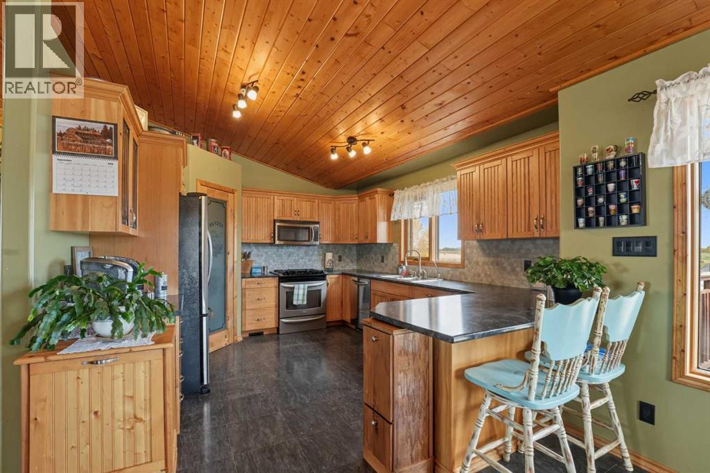 374037 Range Road 6-0, Rural Clearwater County, Alberta  T4T 2A2 - Photo 13 - A2260079