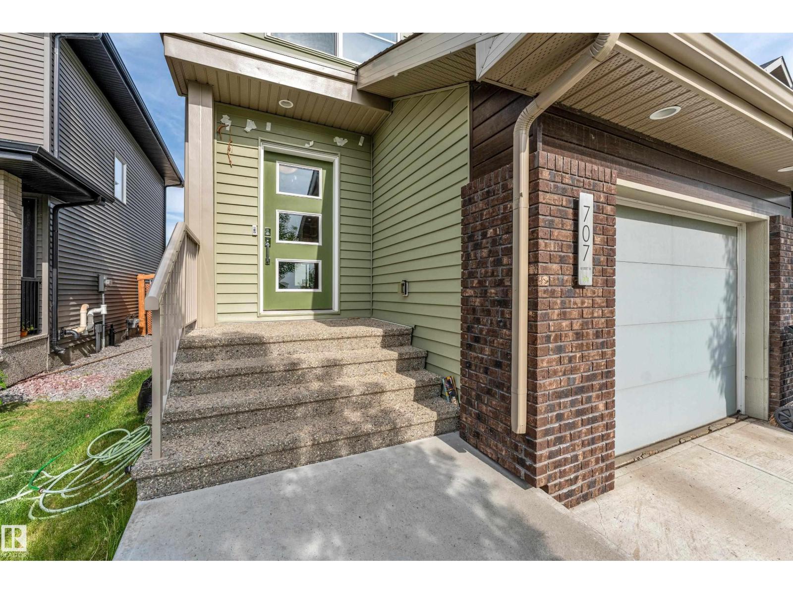 707 40 St Sw, Edmonton, Alberta  T6X 2G4 - Photo 3 - E4459772