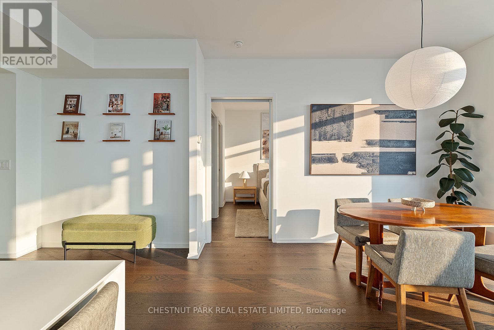 7006 - 1 Bloor Street E, Toronto, Ontario  M4W 0A8 - Photo 16 - C12429935