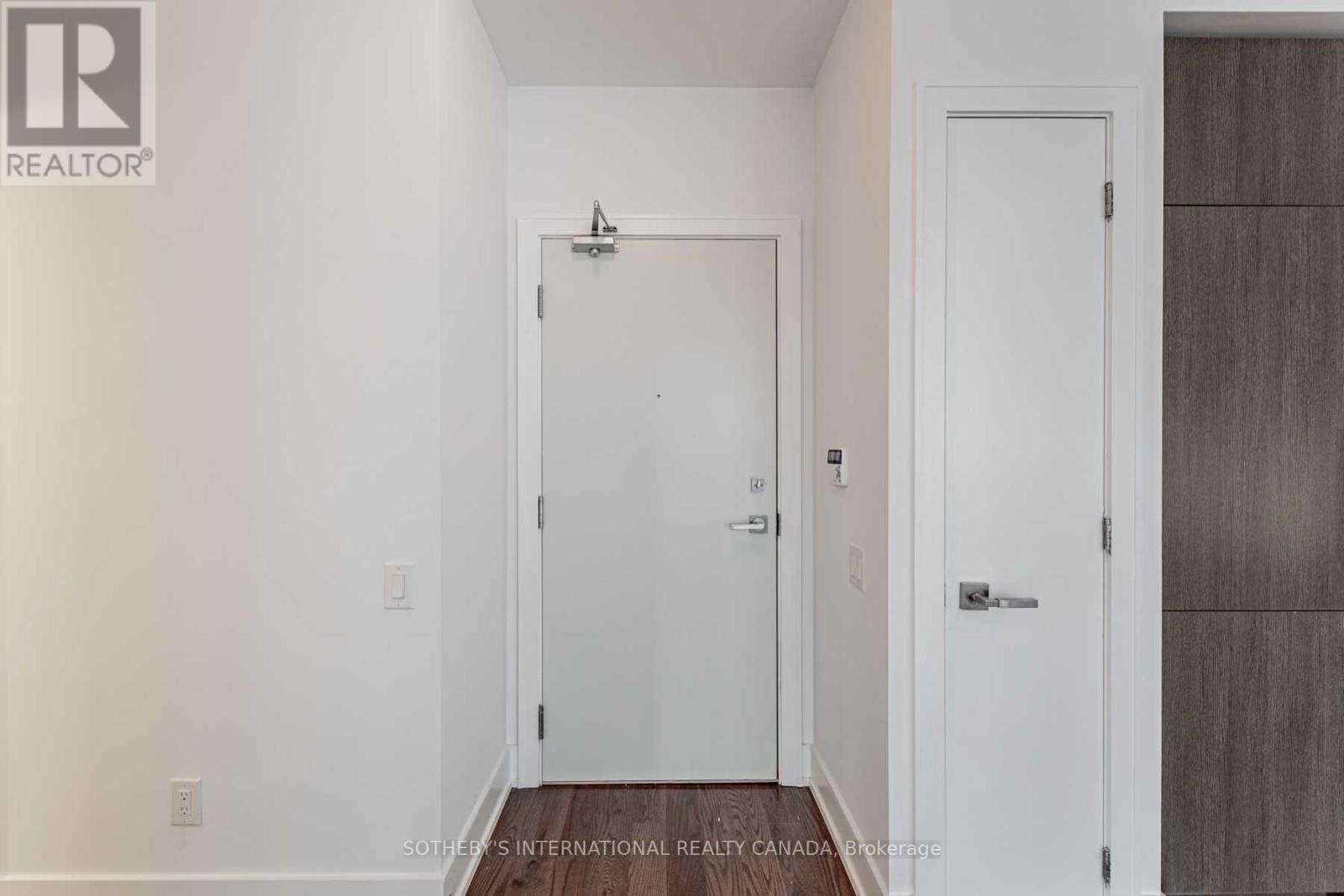 1104 - 170 Avenue Road, Toronto, Ontario  M5R 0A4 - Photo 19 - C12429955
