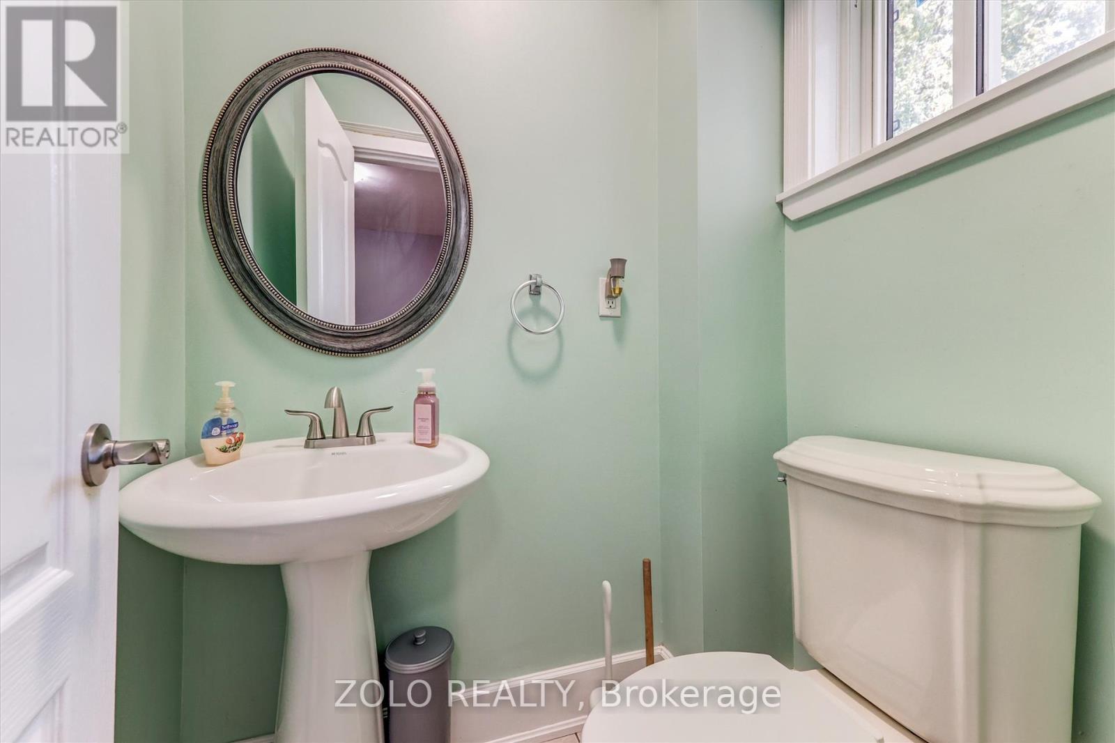 739 Cedar Street, Oshawa, Ontario  L1H 4M7 - Photo 14 - E12429940