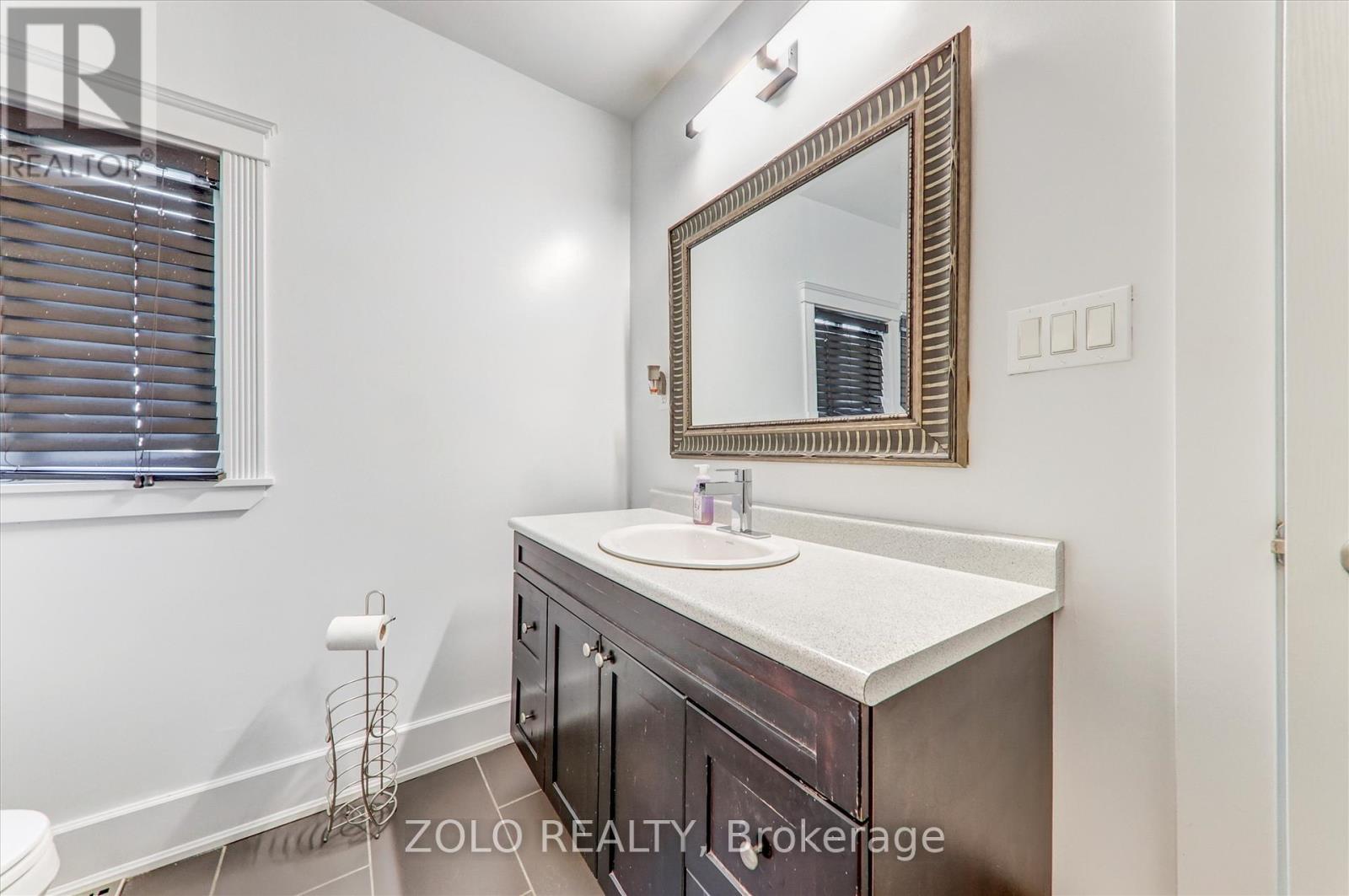 739 Cedar Street, Oshawa, Ontario  L1H 4M7 - Photo 19 - E12429940