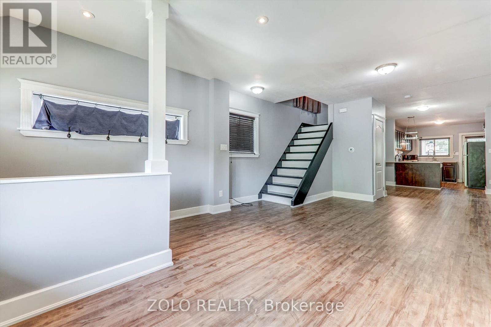 739 Cedar Street, Oshawa, Ontario  L1H 4M7 - Photo 8 - E12429940