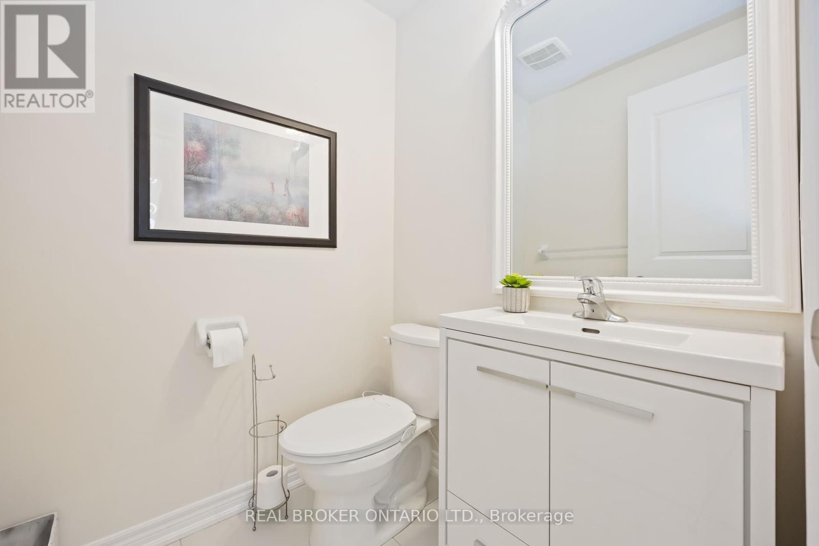 18 Lawrence Pilkington Avenue, Markham, Ontario  L6B 1C9 - Photo 25 - N12429957
