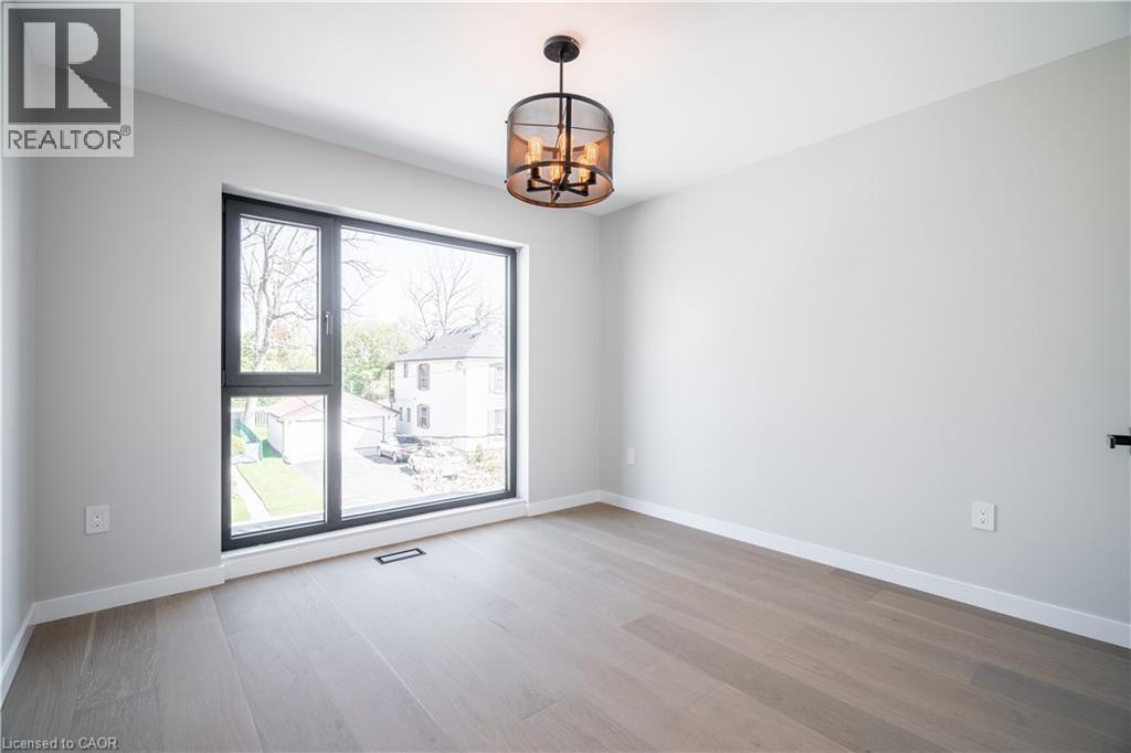 93 Oak Street, Cambridge, Ontario  N1R 4L3 - Photo 21 - 40774062