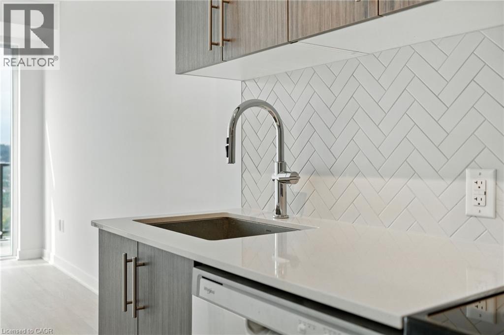 2782 Barton Street E Unit# 1605, Hamilton, Ontario  L8E 2J8 - Photo 20 - 40773005