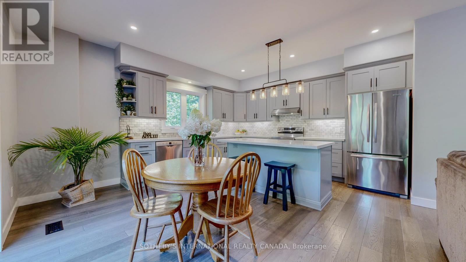 73 Wozniak Road, Penetanguishene, Ontario  L9M 1W6 - Photo 9 - S12429941