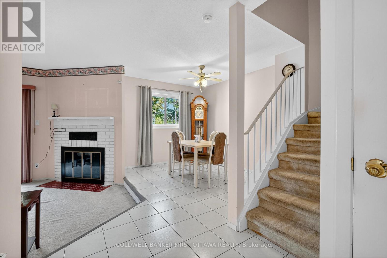 273 Kinglet Way, Ottawa, Ontario  K1E 2T9 - Photo 11 - X12430001