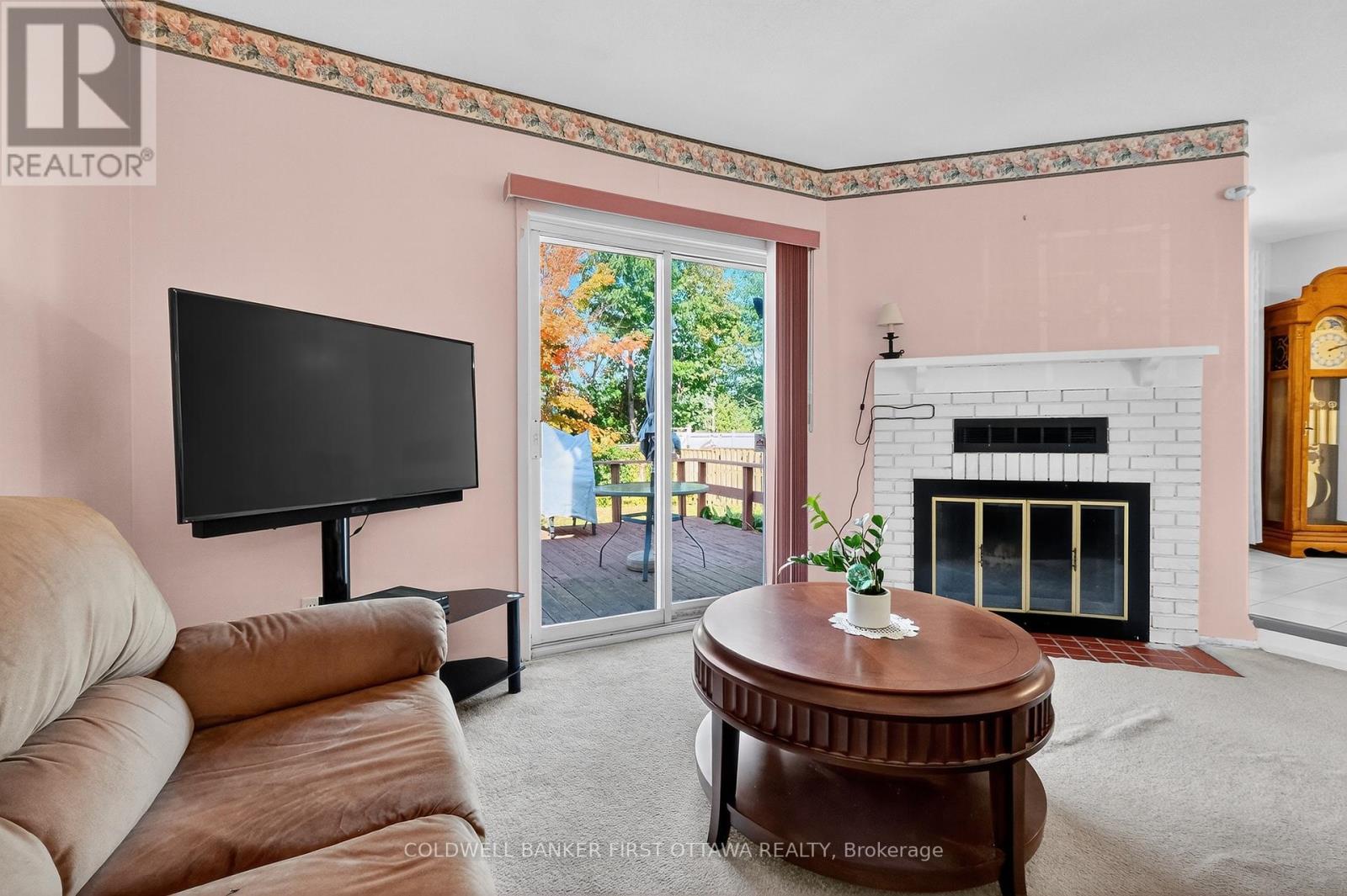 273 Kinglet Way, Ottawa, Ontario  K1E 2T9 - Photo 15 - X12430001