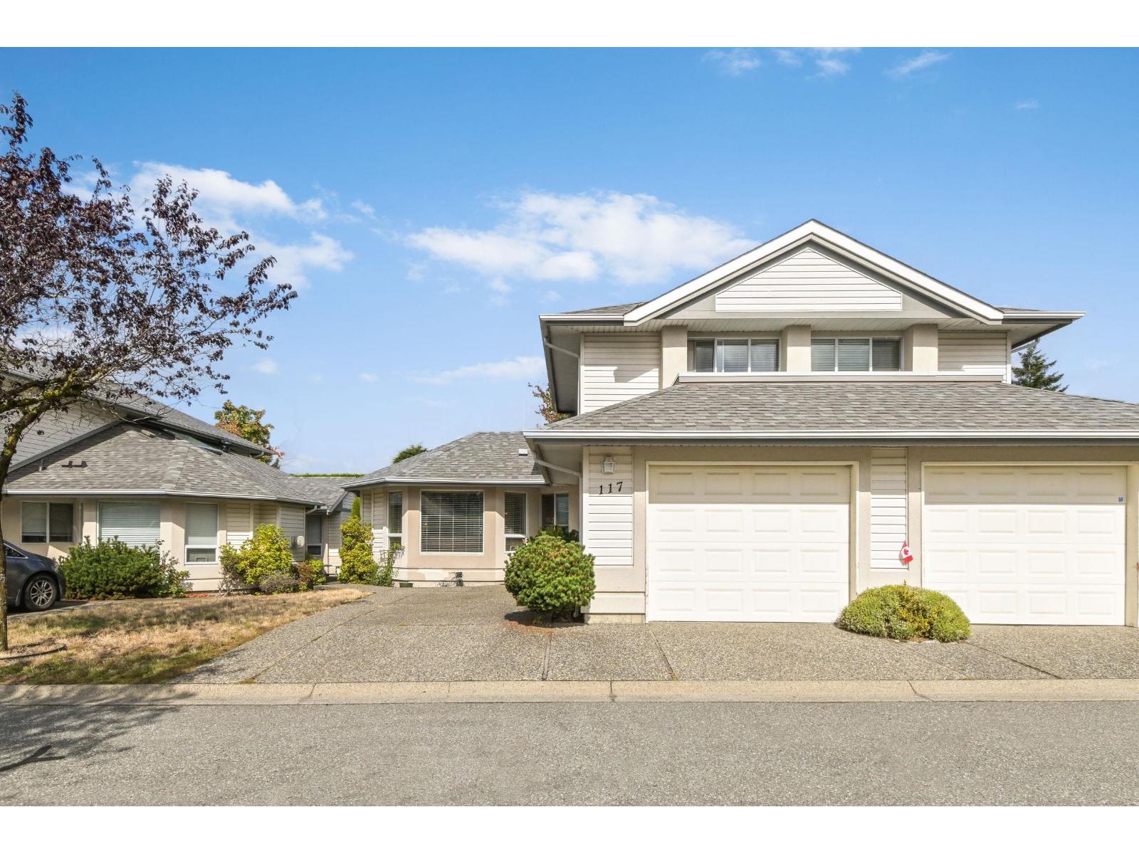 117 31406 Upper Maclure Road, Abbotsford, British Columbia  V2T 5L8 - Photo 1 - R3051320