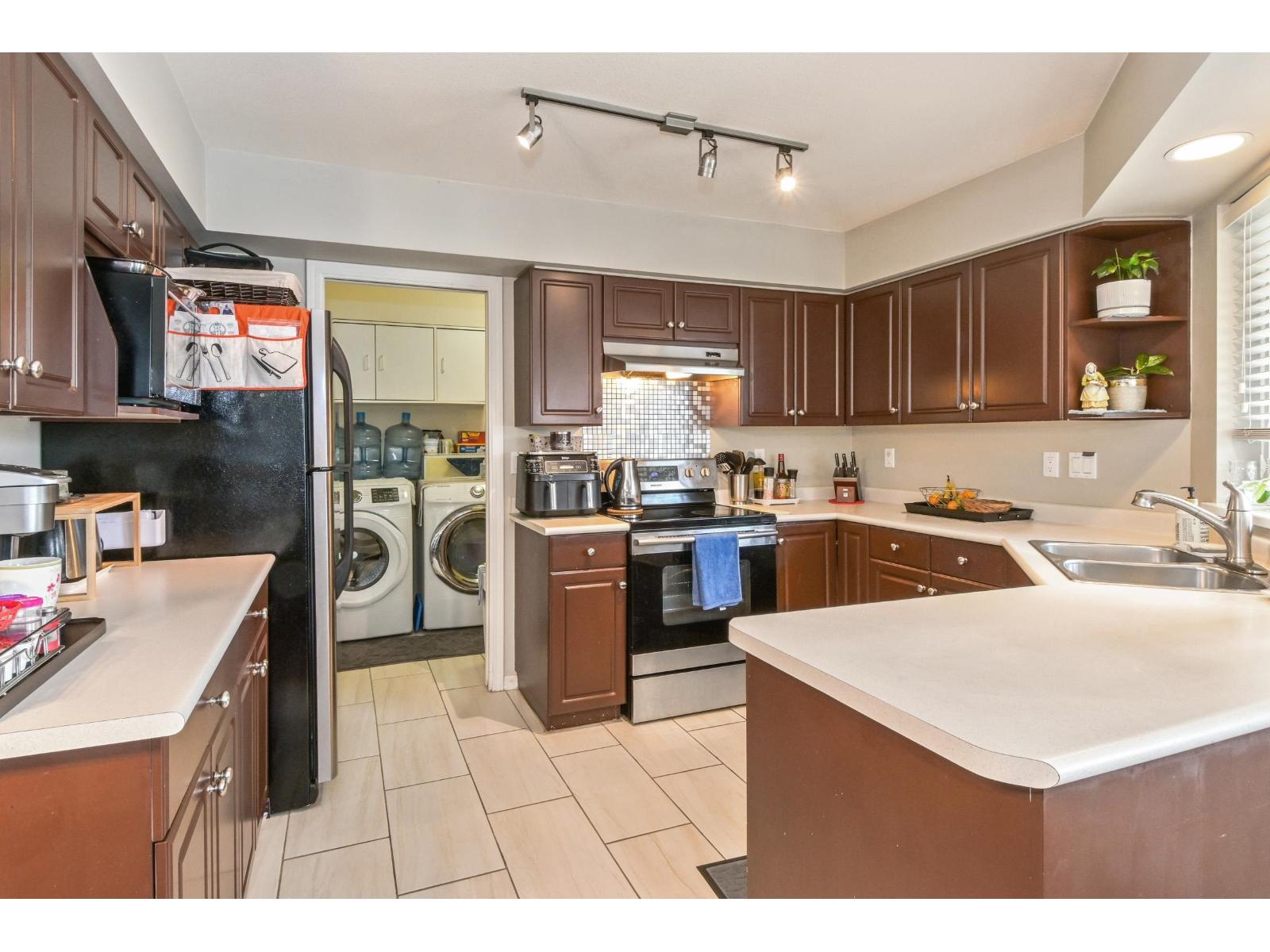 117 31406 Upper Maclure Road, Abbotsford, British Columbia  V2T 5L8 - Photo 7 - R3051320