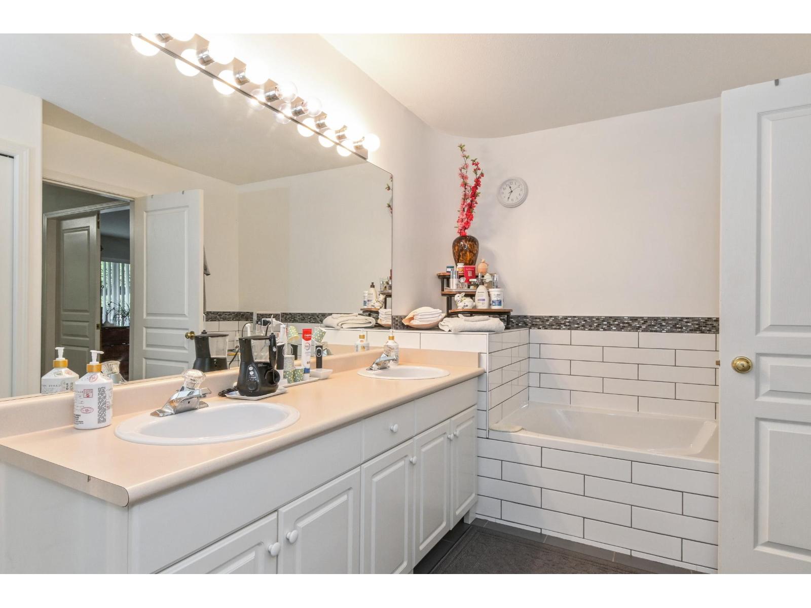 117 31406 Upper Maclure Road, Abbotsford, British Columbia  V2T 5L8 - Photo 18 - R3051320