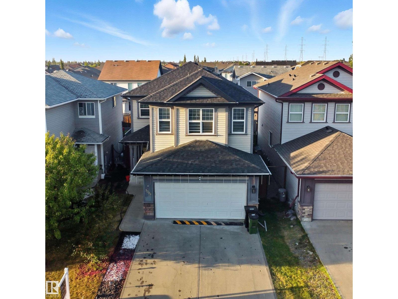 3008 24 AV NW, Edmonton, Alberta