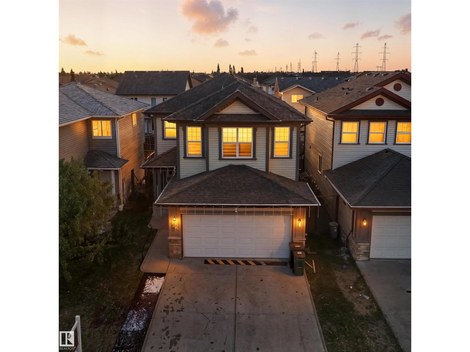 3008 24 Av Nw, Edmonton, Alberta  T6T 0G7 - Photo 3 - E4459775